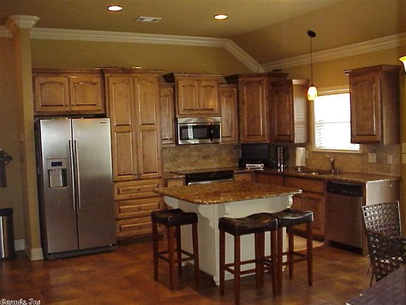 4th image of 4805 Natalie Dr