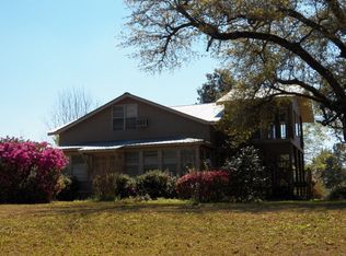 814 Liberty Rd, Picayune, MS 39466