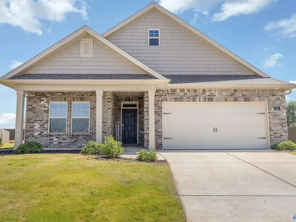 302 Mistfield St, Huntsville, AL 35811