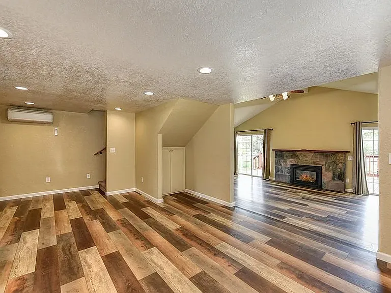 4524 Salmon Falls Rd — Photo 7