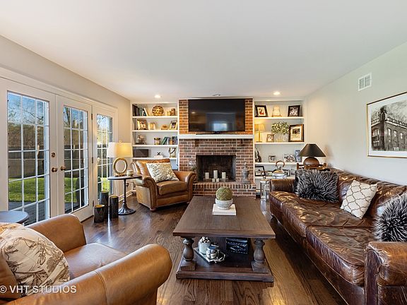 3rd image of 2212 Shannondale Dr