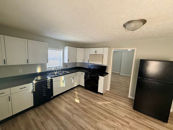 4th image of 812 N 11th St #D