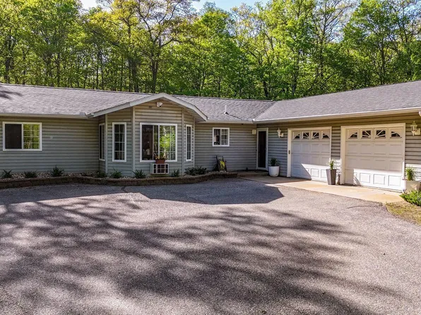 16051 Leisure Dr, Detroit Lakes, MN 56501