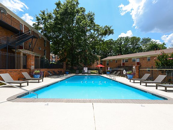 Hidden Colony Apartments Pool