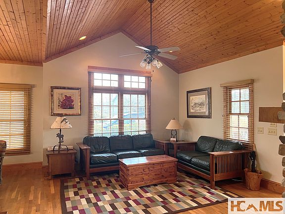 4th image of 35-B Portland Ridge #B