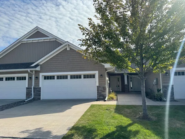 620 Liberty Way, Vadnais Heights, MN 55127