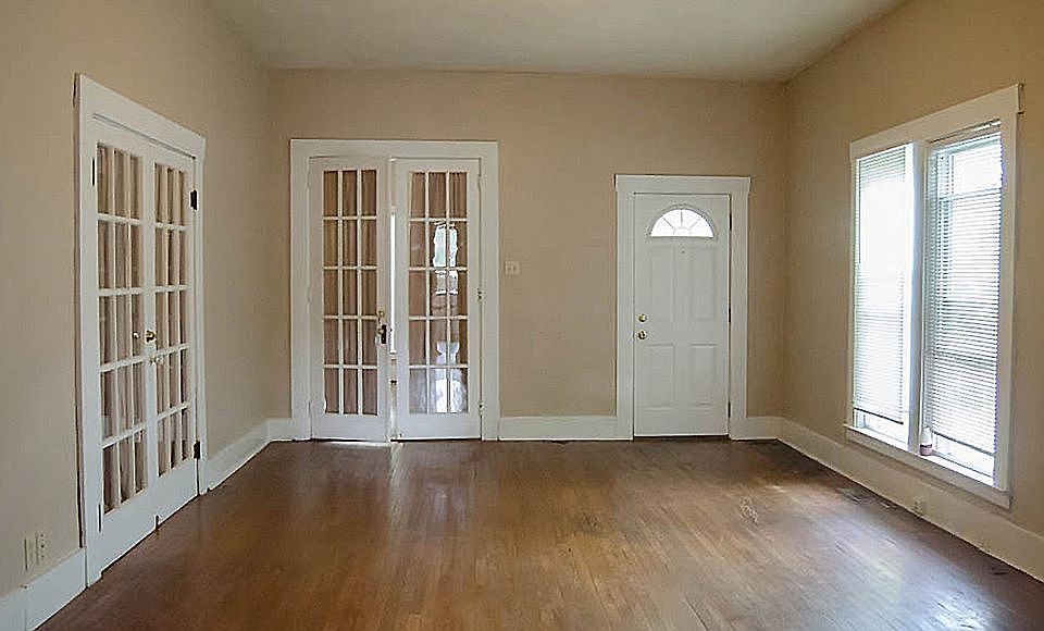 1st image of 817 W North St #819