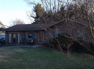 104 Winding Way Rd, Bristol, VA 24201