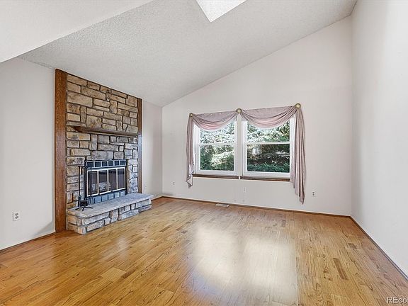 2nd image of 449 W Jamison Circle