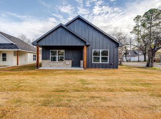 217 Turner St, Cleburne, TX 76033