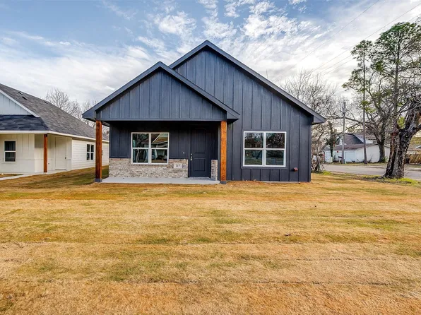 217 Turner St, Cleburne, TX 76033