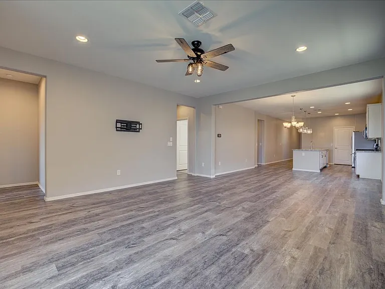 14266 E Hub Dr — Photo 12