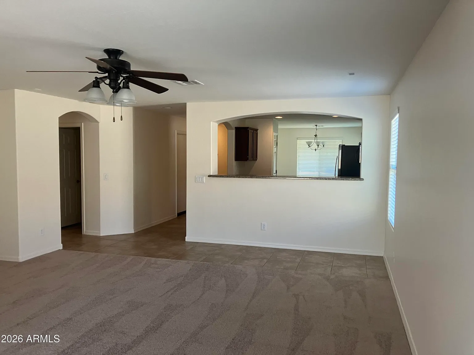 3 bed, 2.0 bath, 1513 sqft, $2,100 — Photo 3