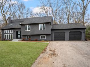 71 Woodmist Way, North Kingstown, RI 02852