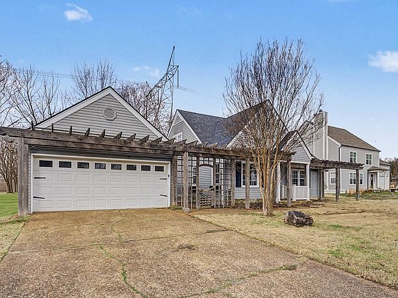 2nd image of 2819 McVay Trail Dr