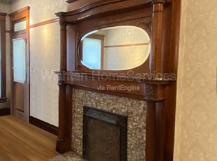 538 N Randolph St APT R6, Macomb, IL 61455