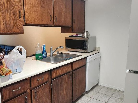 5th image of 2924 Palo Verde Dr NE
