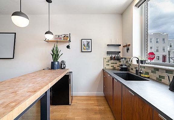 5th image of 58 Powers St #1