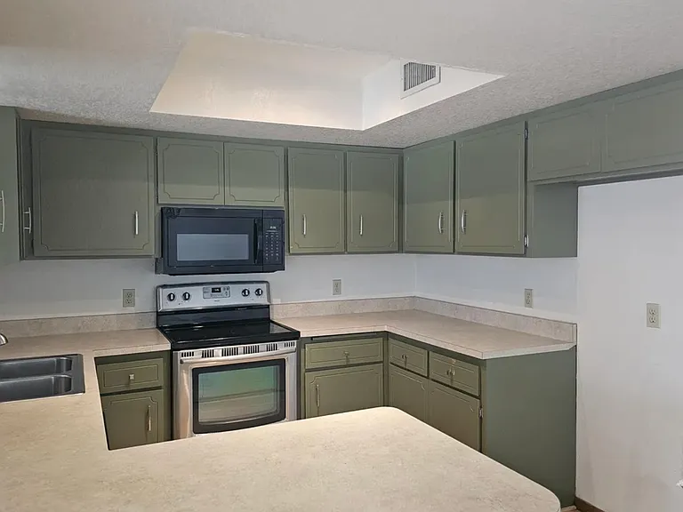 3247 Chanute Pl — Photo 14
