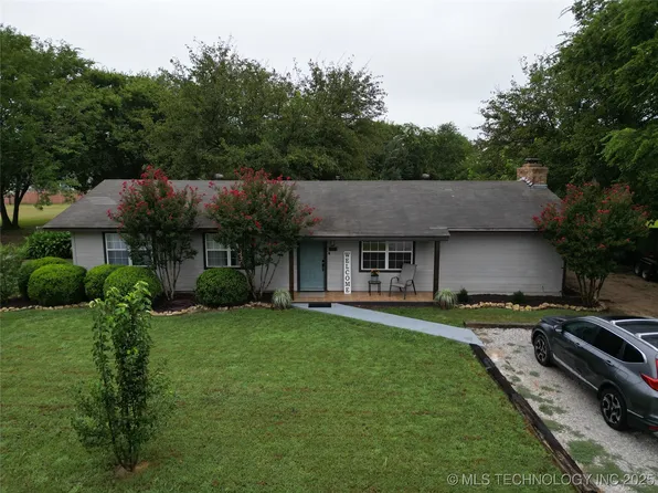 613 Higgins St, Marietta, OK 73448