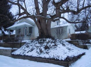 302 E Fairview Ave, South Bend, IN