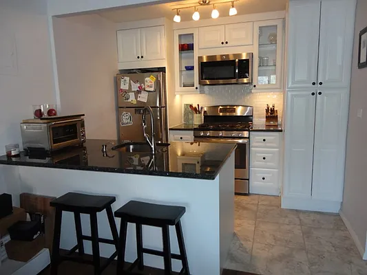 Sold by Sotheby's International Realty | media 4