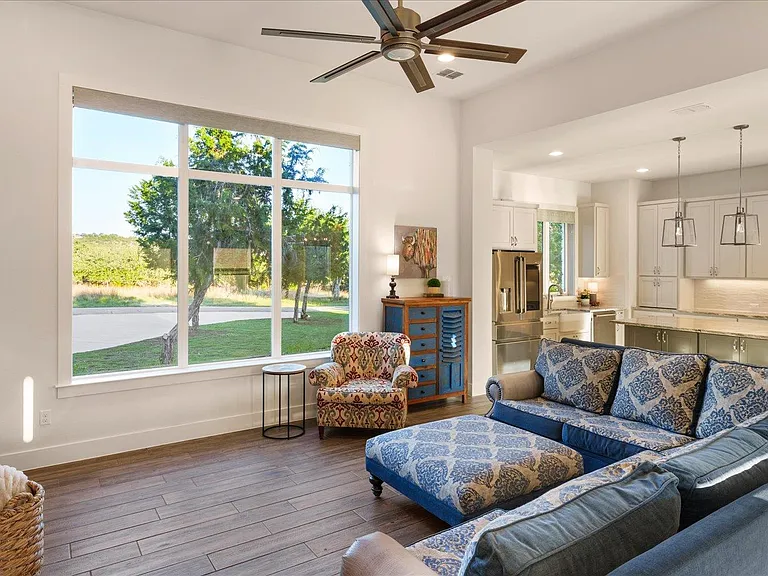 625B Las Colinas Dr — Photo 8