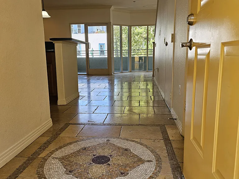 1501 India St #201 — Photo 48