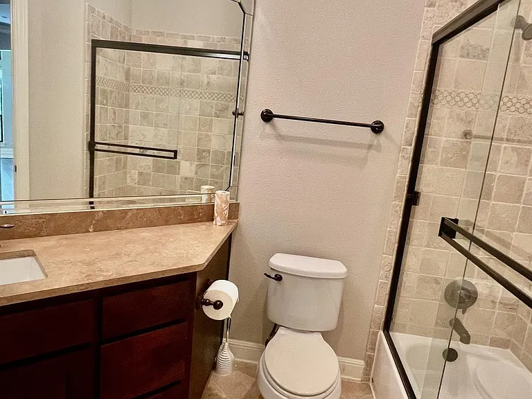 2210 University Club Dr #4A — Photo 7