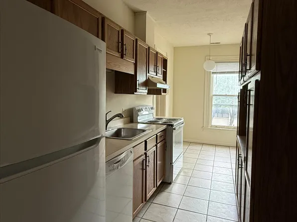 274 Alexander St APT A-5, Rochester, NY 14607