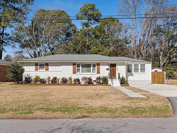 2nd image of 1054 Keats Rd