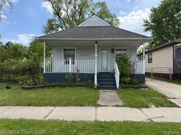 17930 Ruth St, Melvindale, MI 48122