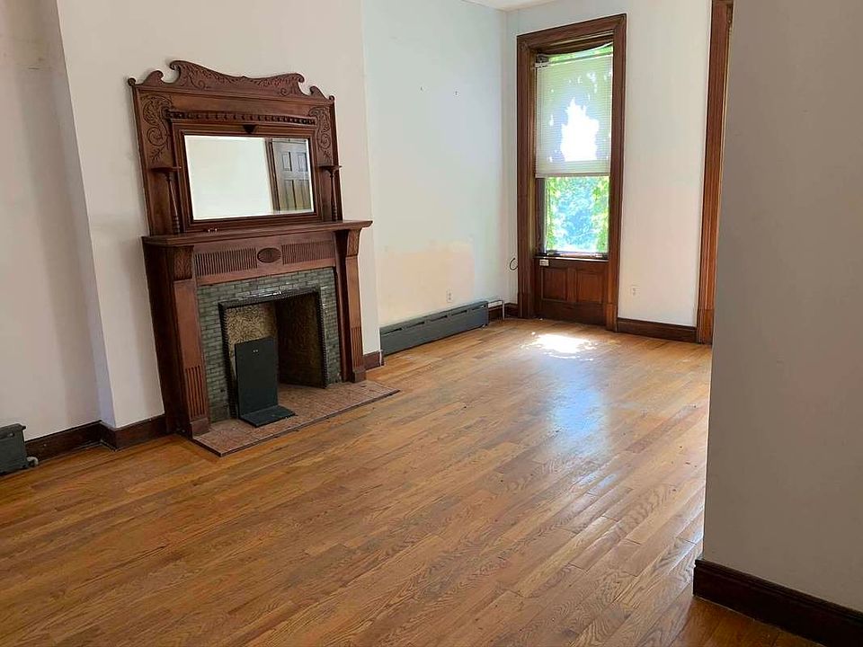 1st image of 15 W 120th St #2RR