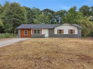8824 E Bourne Dr, Jonesboro, GA 30238