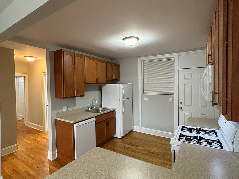 318 N 5th Ave #1 — Photo 8