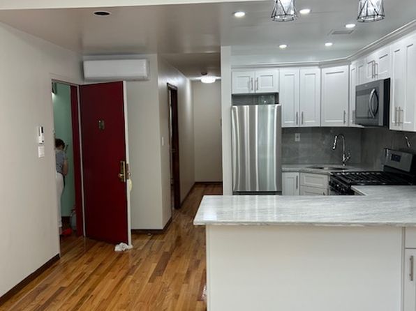 75 Ryerson St #2