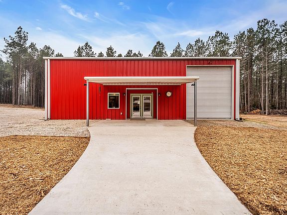 3rd image of 3535 Felix Currie Rd