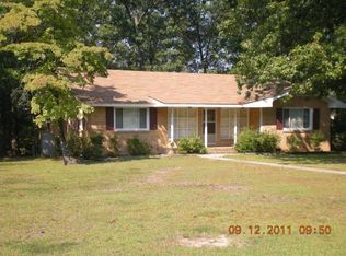 505 College Dr, Raeford, NC 28376