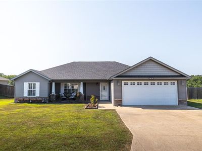 106 Greythorn Ct, Saint Robert, MO, 65584