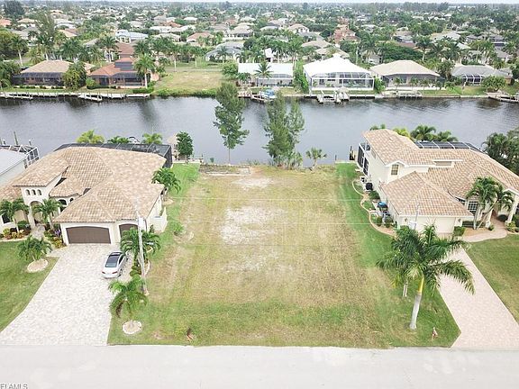 2nd image of 4401 SW 26th Ct