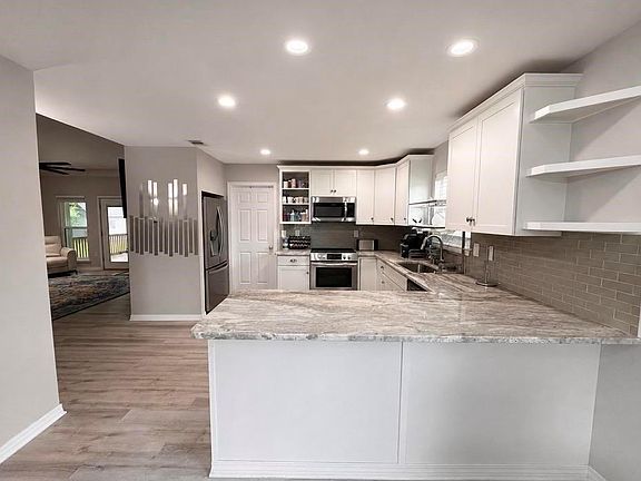 5th image of 7174 Ashton Ct