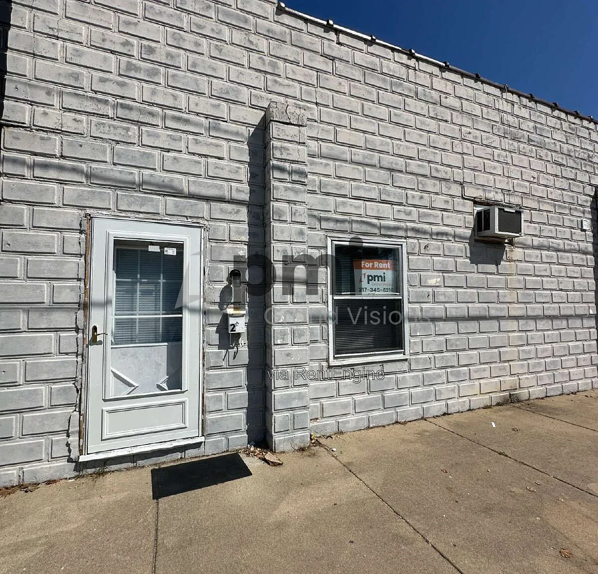 Studio, 1.0 bath, 600 sqft, $595 — Photo 1