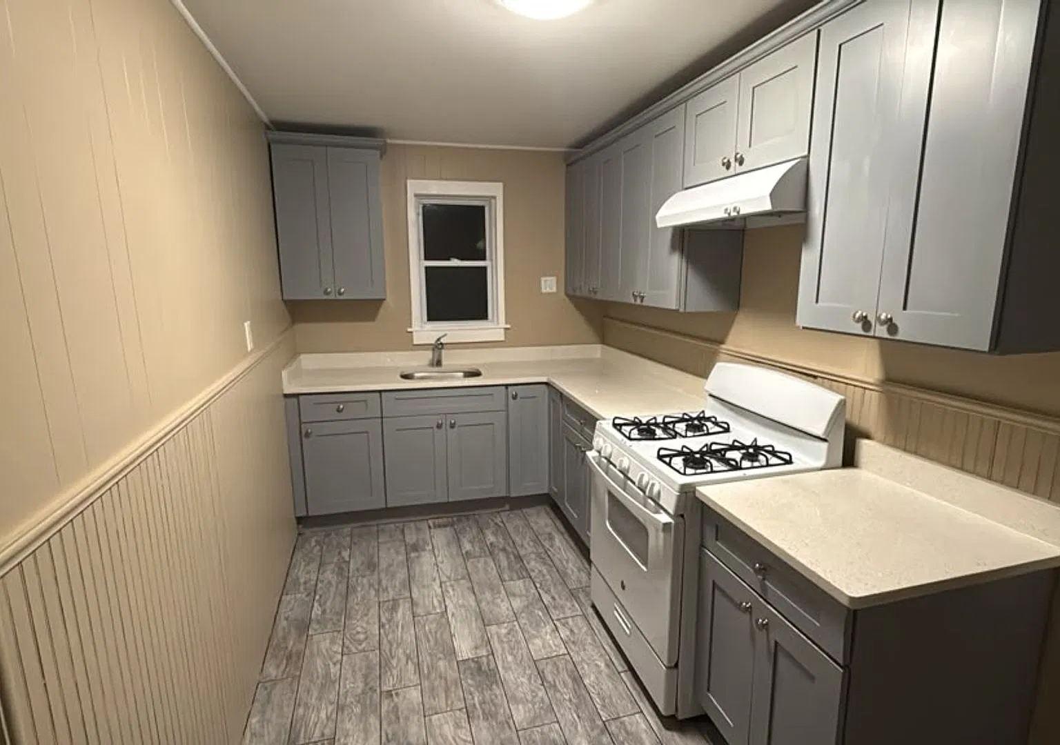 67 North Clinton Street — Photo 4