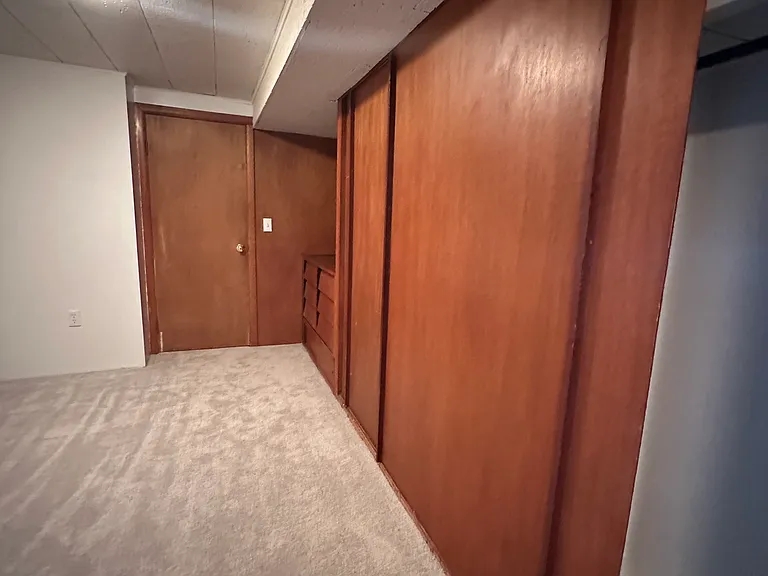 701 S Puget Sound Ave — Photo 5