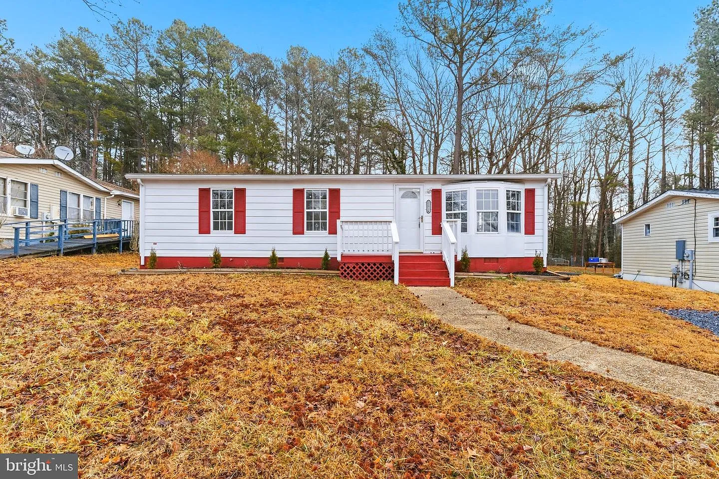 21514 Forest Run Dr photo 1