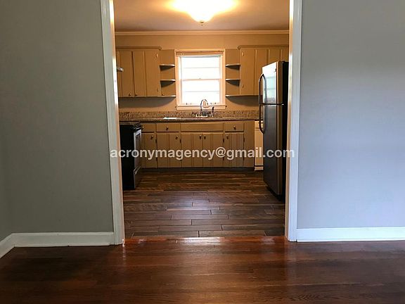 4th image of 4011 Grantland Dr