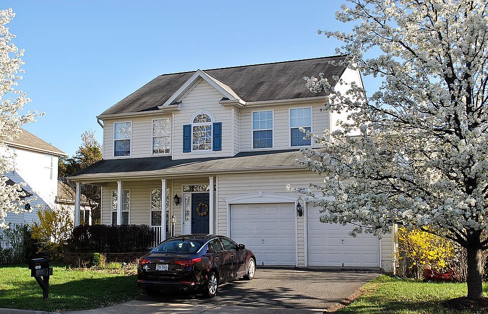 1st image of 21845 Regents Park Cir