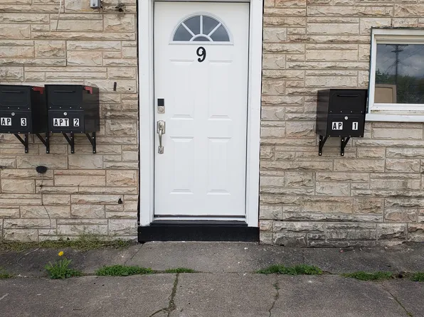9 Elizabeth St #1, River Rouge, MI 48218
