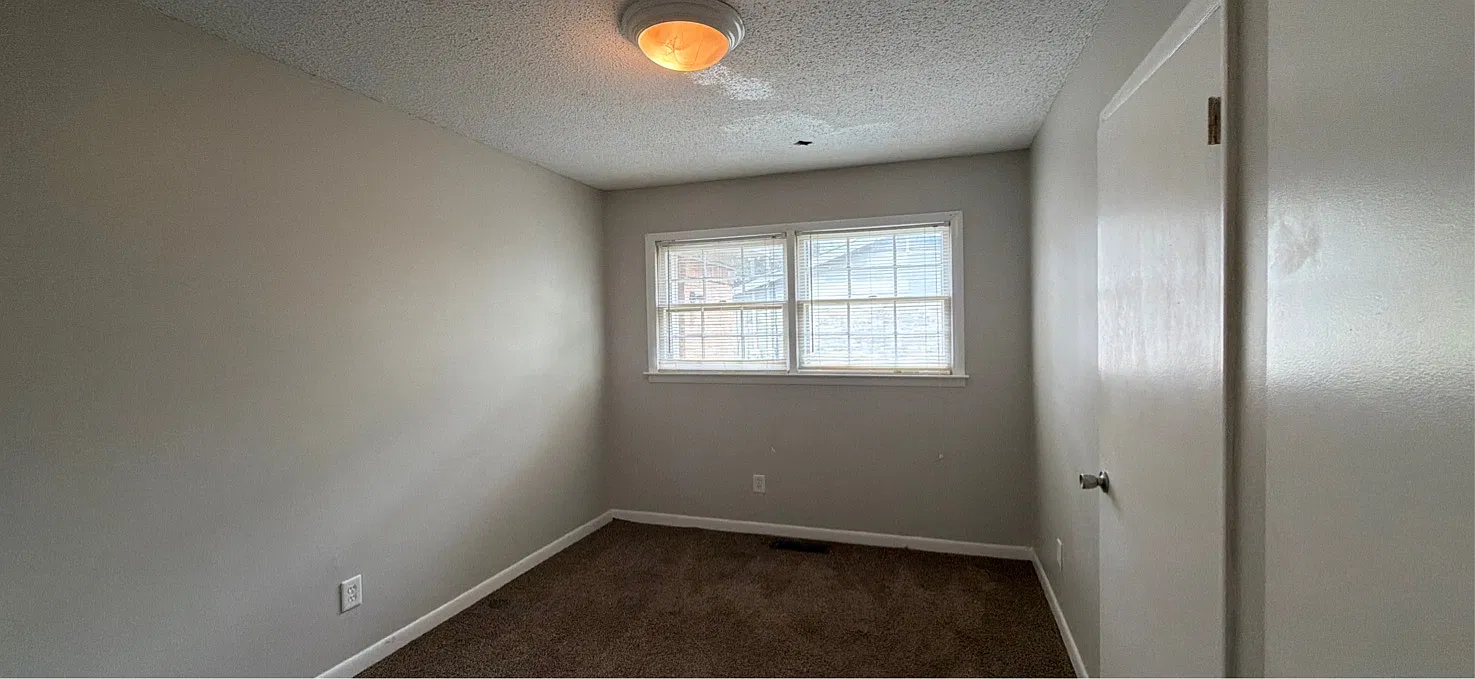 2721 Clayton Drive Northwest - A — Photo 4