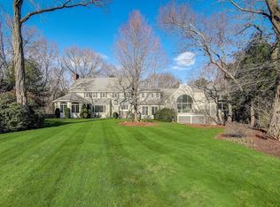 37 William Fairfield Dr, Wenham, MA 01984